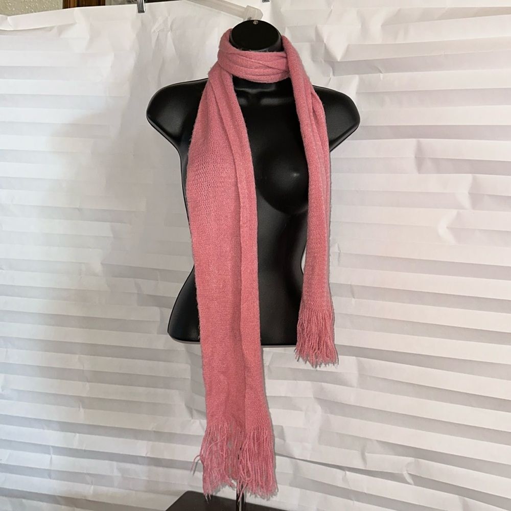 Women’s Pink Knitted Scarf | Soft Cozy Winter Accessory | Warm Fashion Wrap